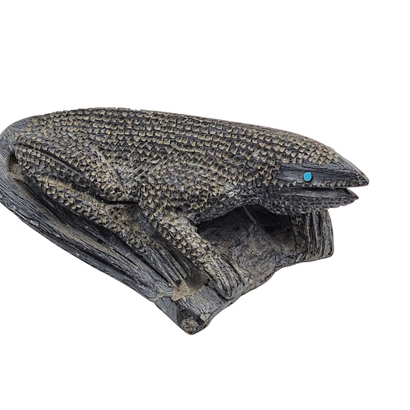 Native American Zuni Lizard Fetish Calvin Weeka Carved Stone Reptile Turquoise - Picture 1 of 16